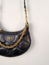 Bolsa Gucci GG Matelassê Mini Hobo 