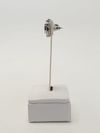 Brinco em ouro branco 18K 