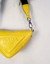 Bolsa Prada Grace Lux Triangle 