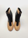 Bota Chanel  couro 