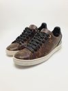 Tênis Louis Vuitton canvas 