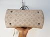Bolsa Louis Vuitton Mahina Sèvres 