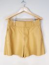 Shorts NK couro