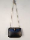 Bolsa Valentino Glam Lock Rockstud Medium 