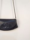 Bolsa Chanel Timeless Half Moon Wallet on Chain 