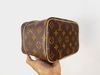 Frasqueira Louis Vuitton Nice Mini 