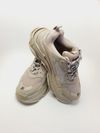 Tênis Balenciaga Triple S 