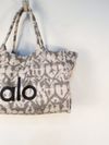 Bolsa Alo Yoga