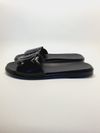 Flat Chanel 