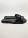 Flat Chanel 