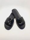 Flat Chanel 