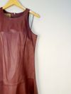 Vestido La Posh couro