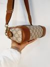 Bolsa Gucci GG Emblem Crossbody 