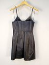 Vestido Carmim couro