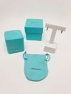 Brinco Tiffany & Co. Lock ouro rosé 18K 