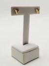 Brinco Louis Vuitton Essential V Stud 