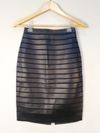 Saia Burberry couro 