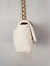 Bolsa Chanel 19 Flap Bag 