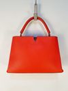 Bolsa Louis Vuitton Capucines MM 
