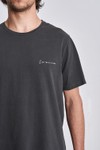 Camiseta Austral Leafs III Preto Old