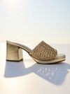 SANDALIA SALTO MEDIO TRESSE OURO