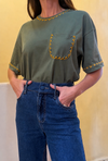 camiseta bordada verde
