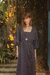vestido bosque azul