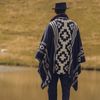 Poncho Mapuche