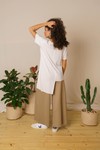 TSHIRT DECOTE U ASSIMETRICA EM MALHA LEVE DE VISCOSE - OFFWHITE