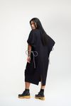 VESTIDO AMPLO RECORTES E CORDA - PRETO