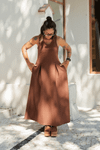 VESTIDO LONGO PREGAS TEXTURA - MARROM