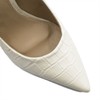 Scarpin Salto Fino Bico Fino Suzy Croco Off White