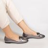 Mocassim Zatta Detalhe de Fivela Sirley Prata Velho