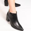 Bota Zatta Bico Fino Cano Curto Gardenia Preta
