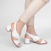 Sandália Zatta em Couro Salto Bloco Lúcia Off White