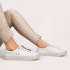 Tênis Zatta Casual com Cadarço de Elástico Madú Off White