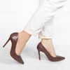 Scarpin Bico Fino Salto Suzy Chocolate