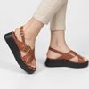 Sandália Zatta Flatform Fivela Entrelaçada Val Caramelo