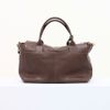 Bolsa Lateral Couro Pingente Triangular Fargo