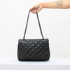 Bolsa Lateral Média Matelassê Fargo