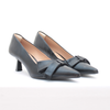 Scarpin Salto Médio Fino Couro Maxi Laço Fargo