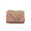 Bolsa Flap Matelassê Couro Amêndoa Fargo