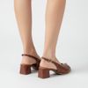Sandália Salto Médio Bloco Couro Peeptoe Pesponto Chocolate Fargo