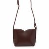 Bolsa Baguette Pequena com  Recortes Chocolate Fargo