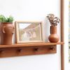 Antigo Moderno Prateleira com Cabides - Mel Rustico
