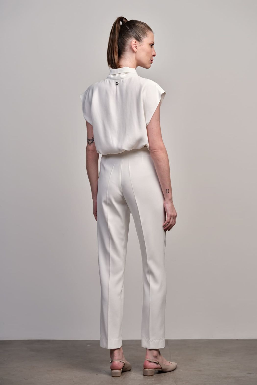 Calça Crepe Patou Off White Lucy