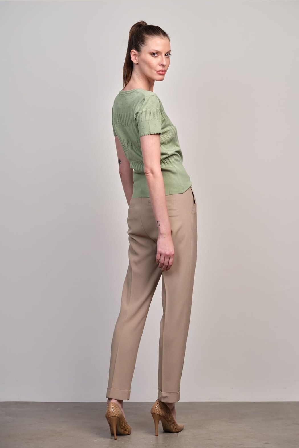 Calça  Crepe  Bege Fabia CB