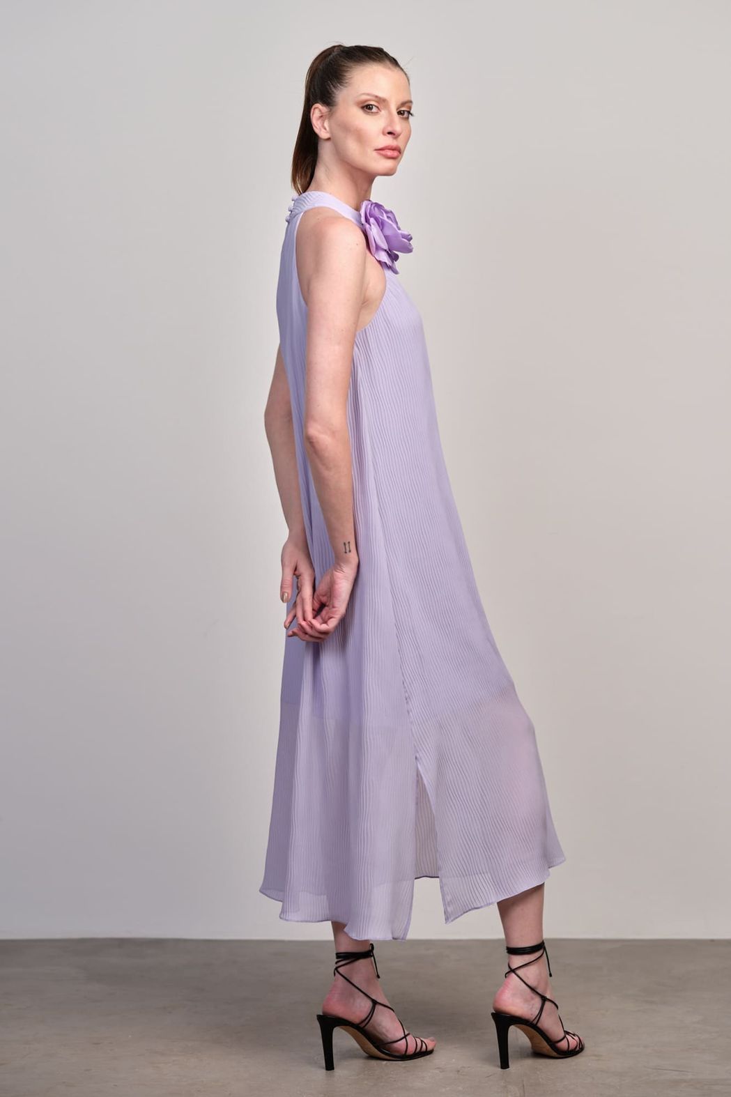 Vestido Plissado Lavanda Mirela