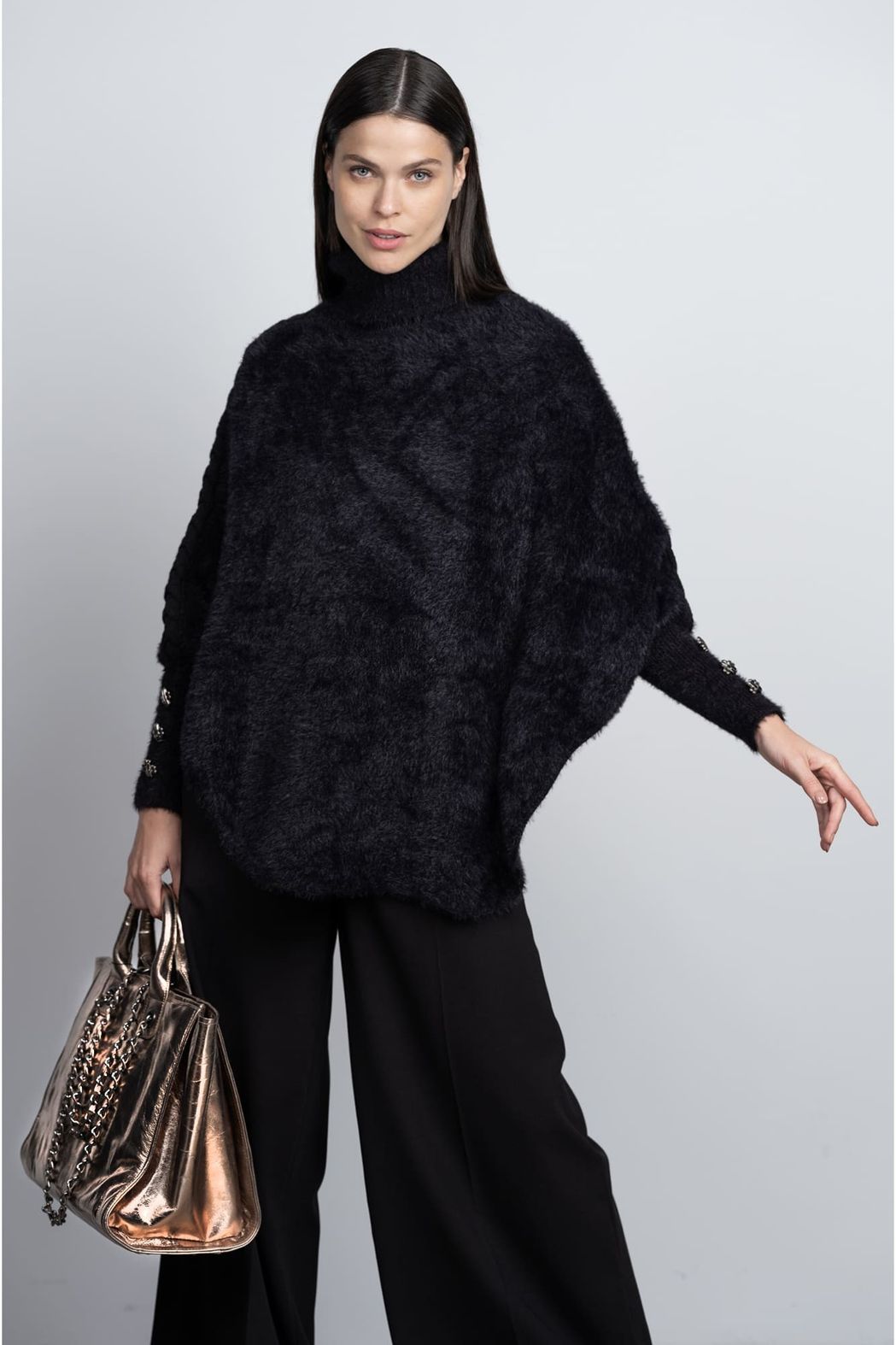 Poncho Tricot Preto Amanda 