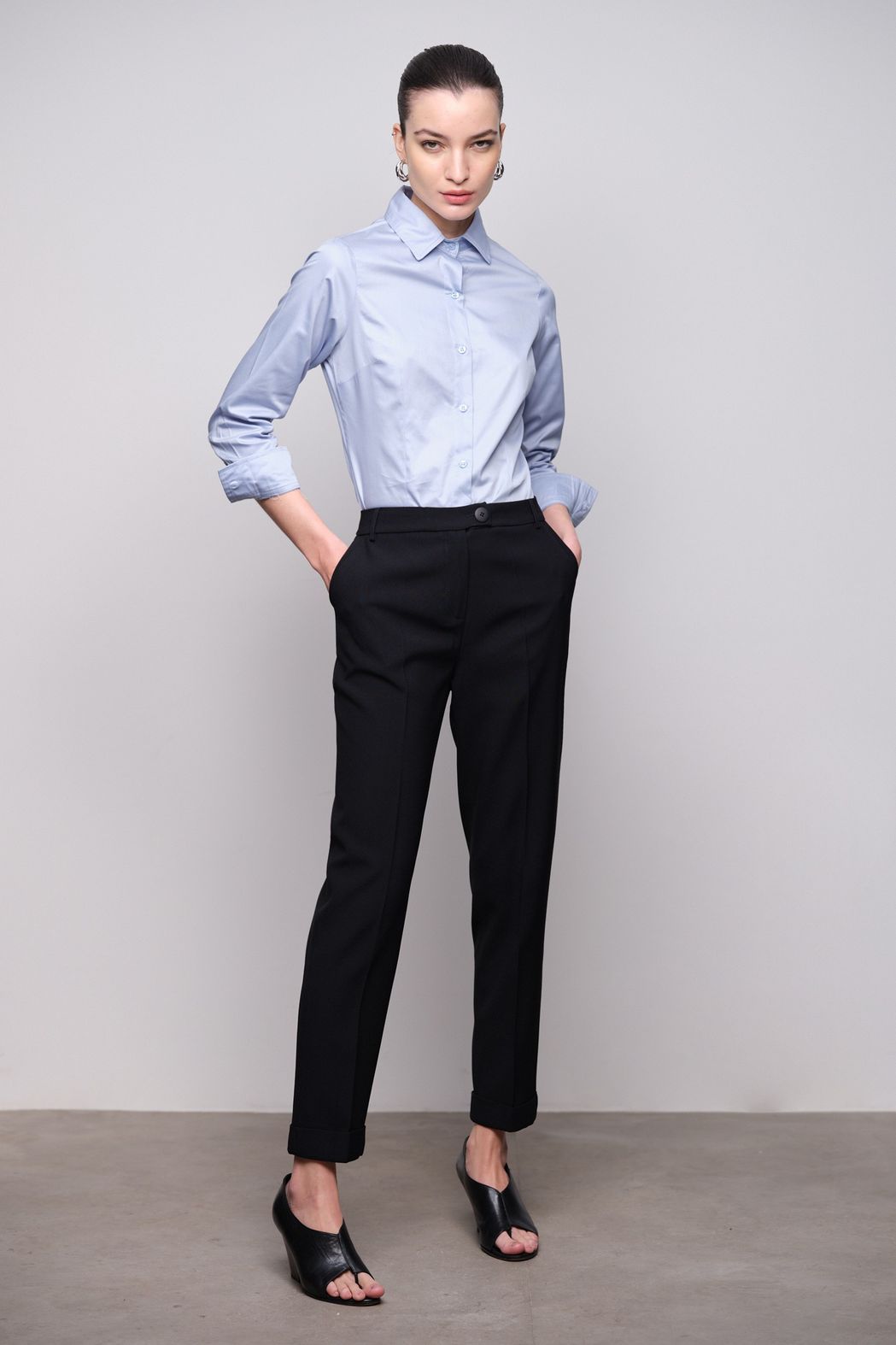 Calça Crepe Patou Preto Fabia 